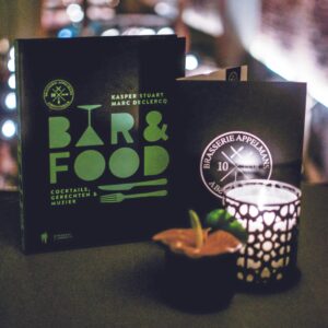 BAR & FOOD